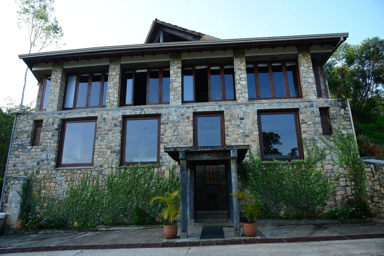 Mount Royal Hotel Kandy